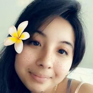 Meet your Posher, Ines